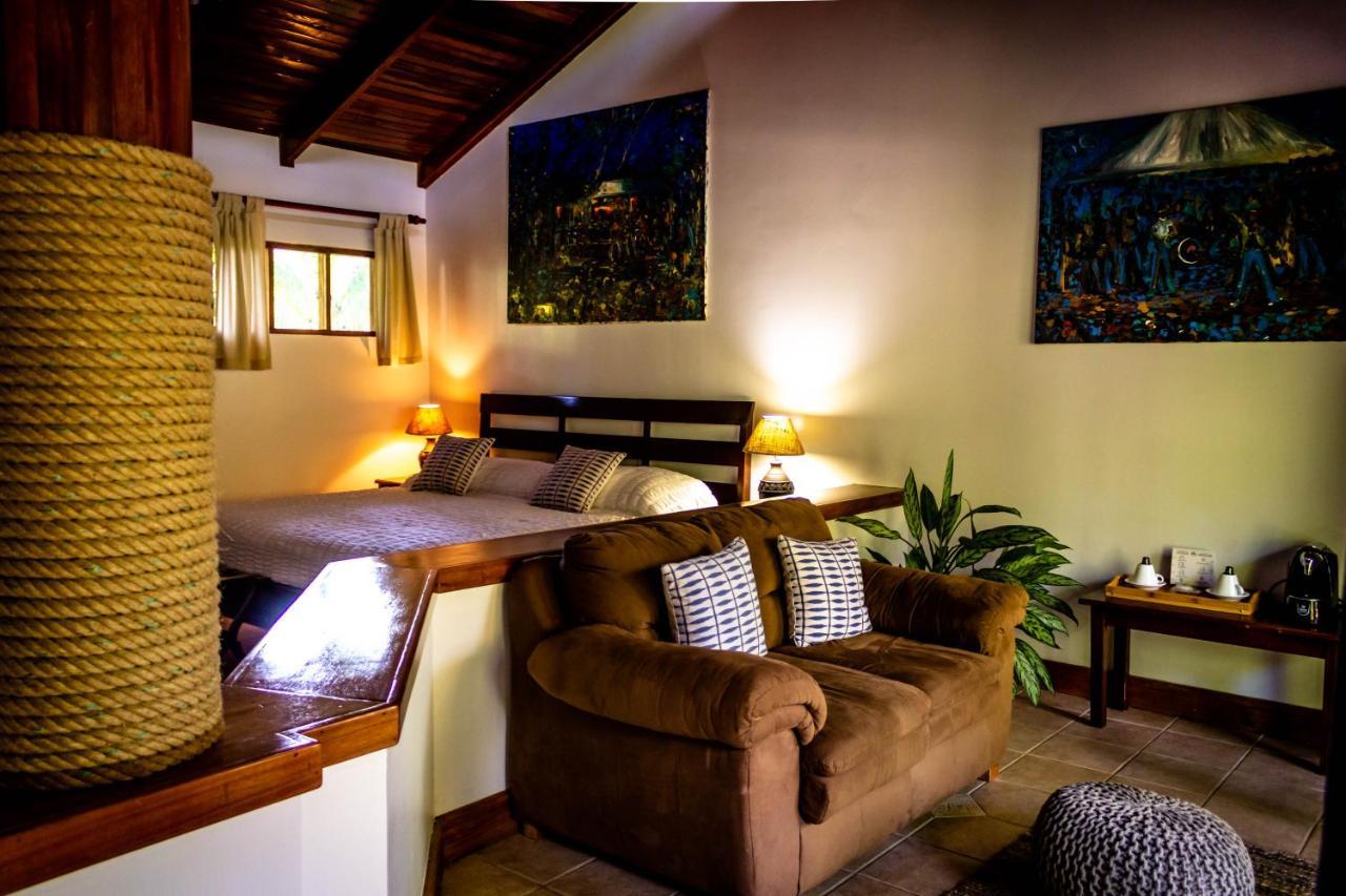 Jaco Hotel Docelunas Exterior photo